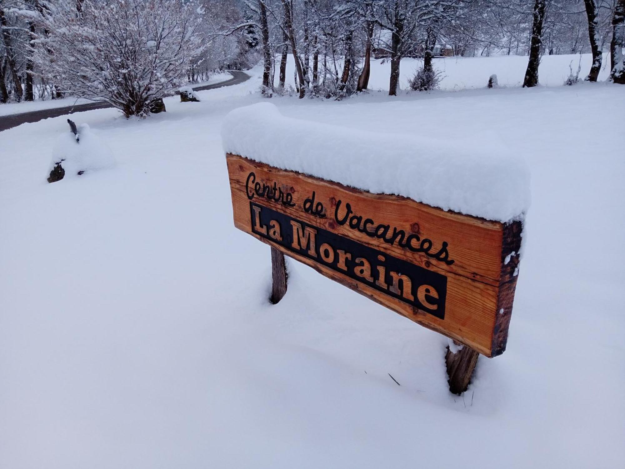 Hotel La Moraine Garin Esterno foto